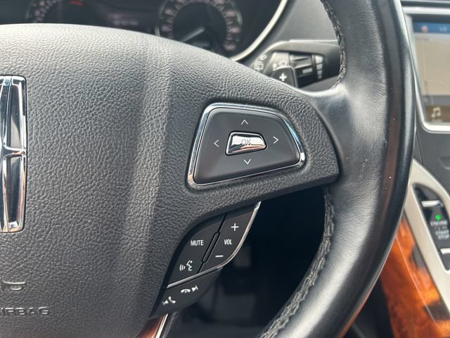 Used 2017 Lincoln MKX Reserve w/ Canadian Touring Package AWD/4WD image 31
