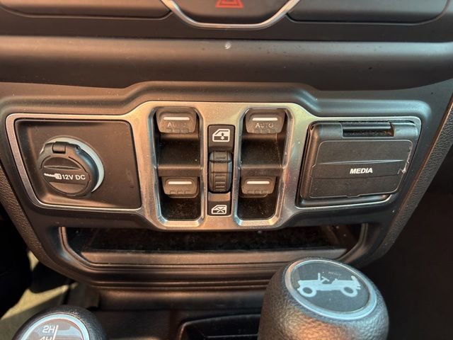 Used 2019 Jeep Wrangler Unlimited Sport S AWD/4WD image 18