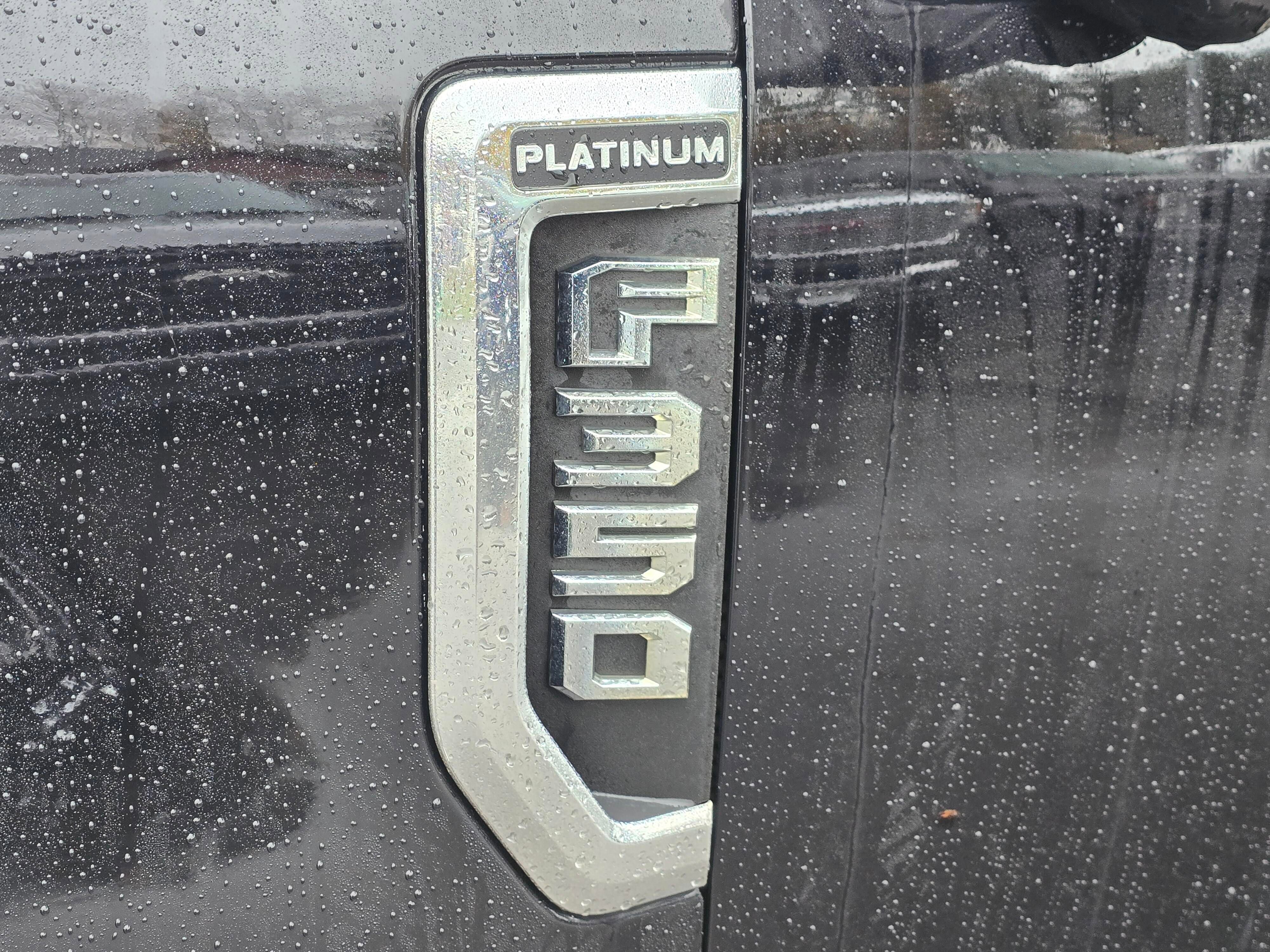 Used 2019 Ford F350 Platinum w/ Platinum Ultimate Package image 9