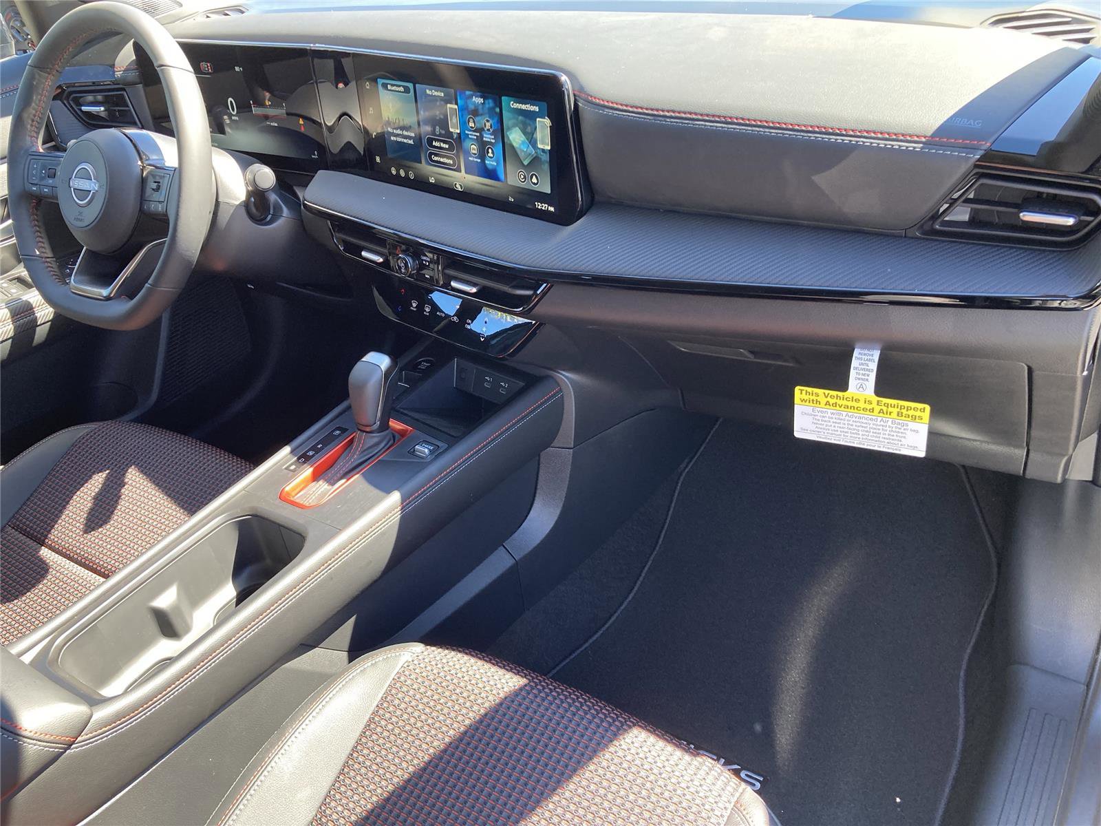 New 2026 Nissan Kicks SR image 28