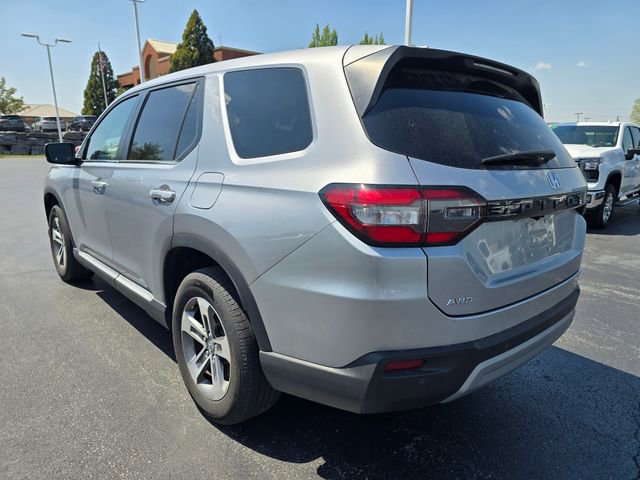 Used 2025 Honda Pilot EX-L image 7