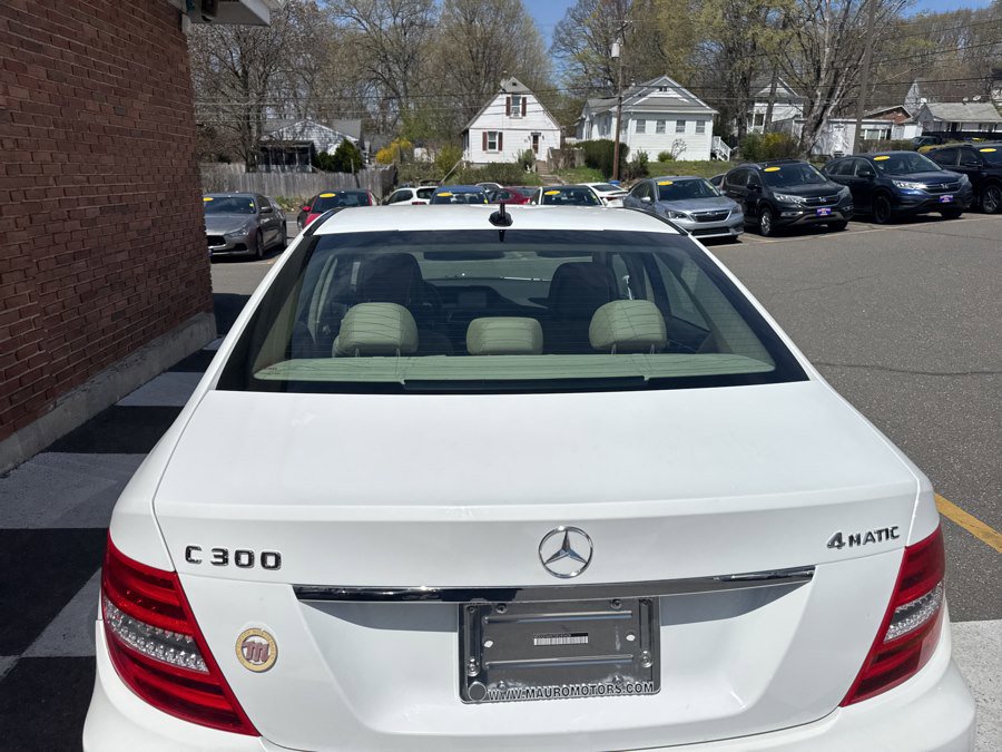 Used 2013 Mercedes-Benz C 300 Luxury image 9