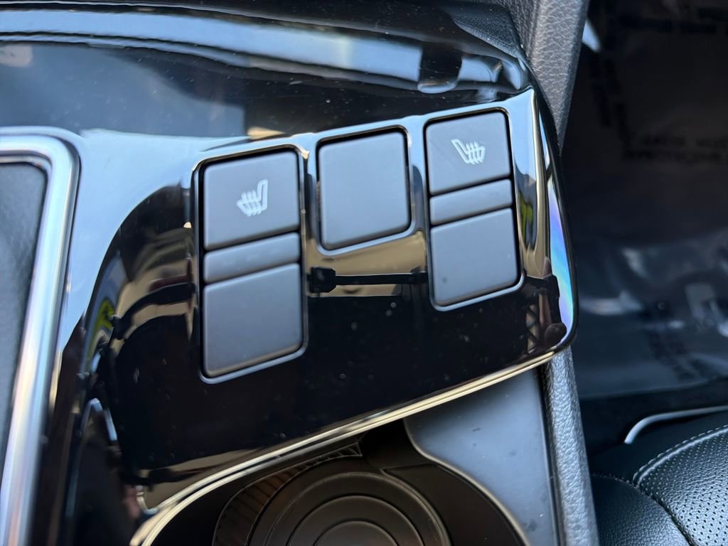 Used 2023 Kia Sportage EX image 29