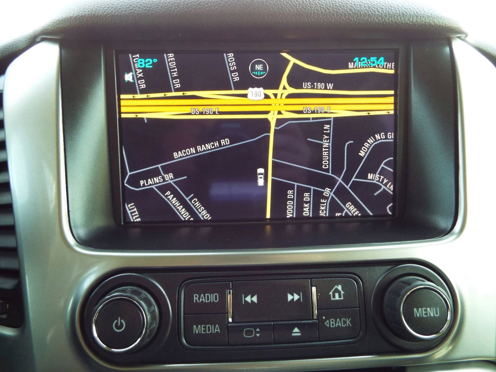 Used 2015 Chevrolet Suburban LTZ image 16