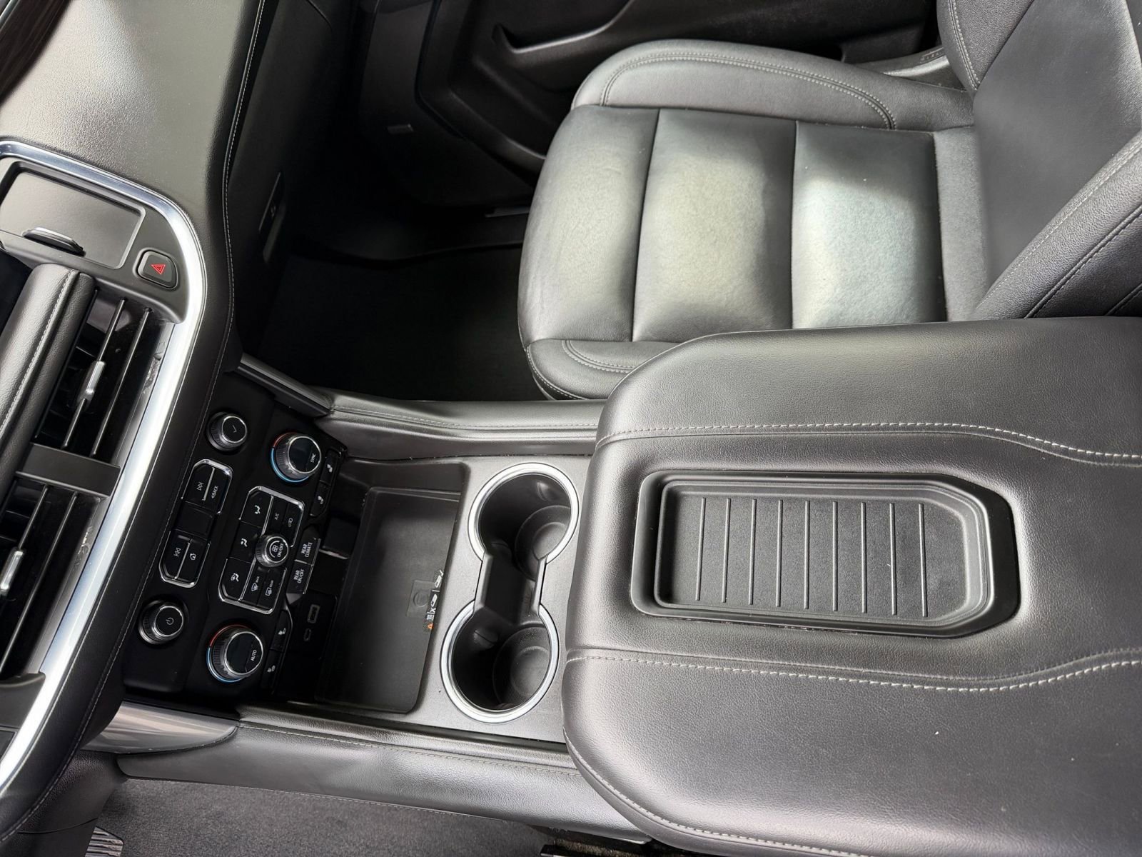 Used 2023 Chevrolet Tahoe LT AWD/4WD image 45