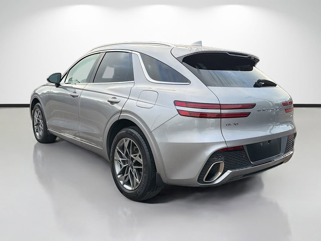 Used 2023 Genesis GV70 2.5T Select w/ Select Package image 5