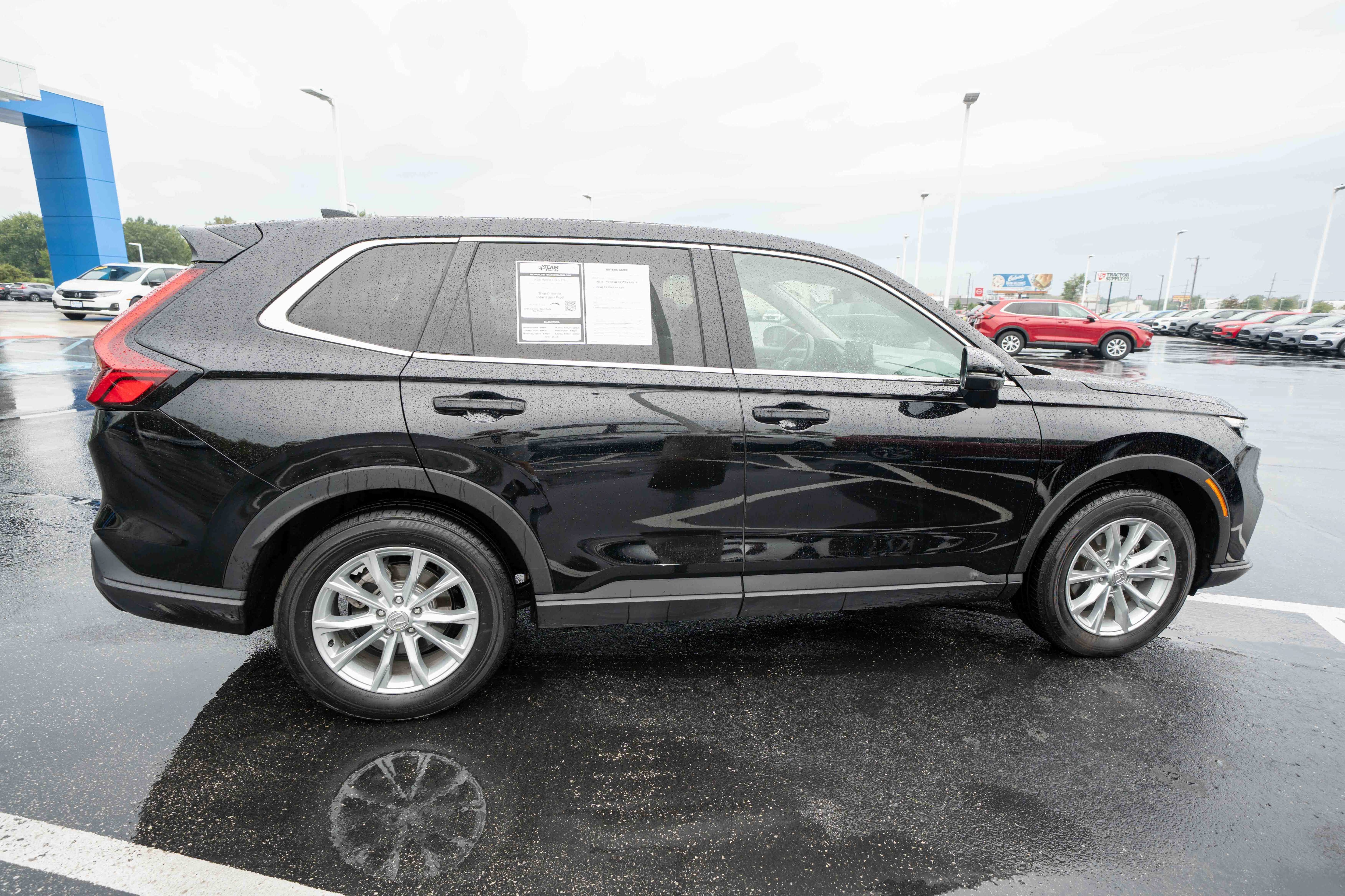 Used 2025 Honda CR-V EX-L image 6