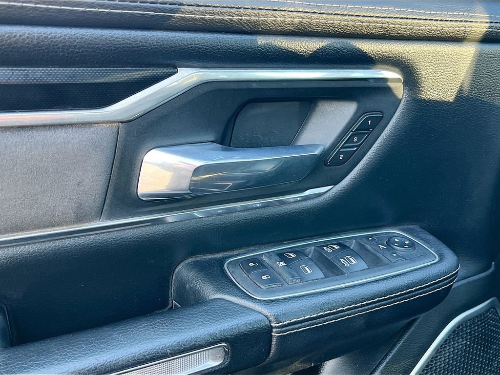 Used 2022 RAM 1500 Laramie w/ Sport Appearance Package RWD image 18