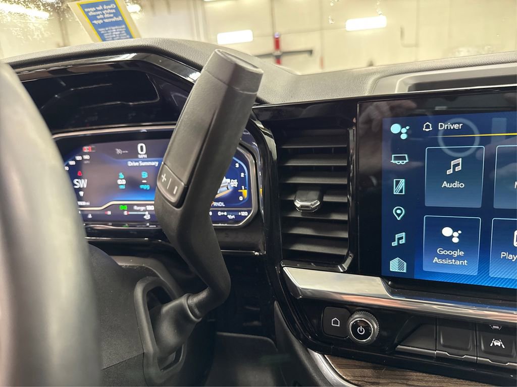 Used 2024 Chevrolet Silverado 1500 LT image 30