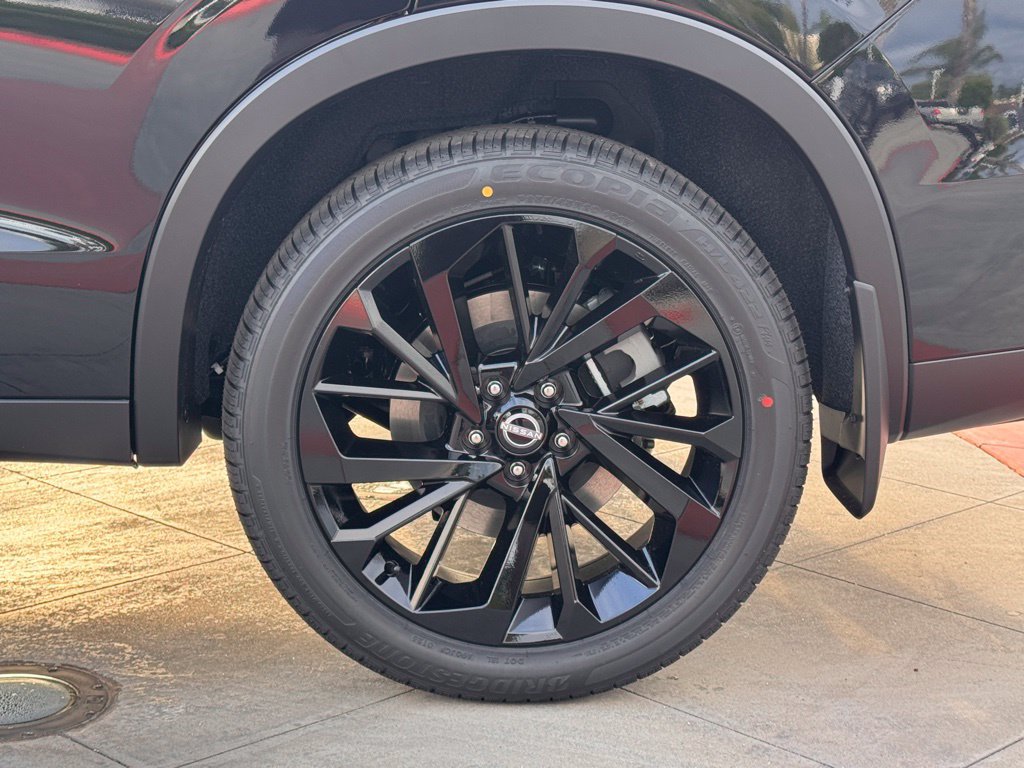 New 2026 Nissan Rogue SL AWD/4WD image 8