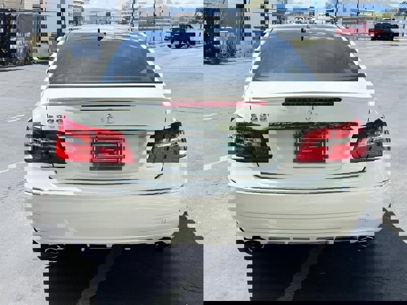 Used 2011 Mercedes-Benz E 350 Coupe image 6