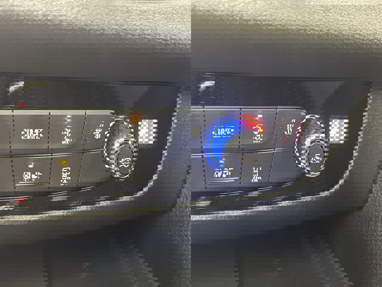 Certified 2024 Buick Enclave Essence w/ Experience Buick Package image 24