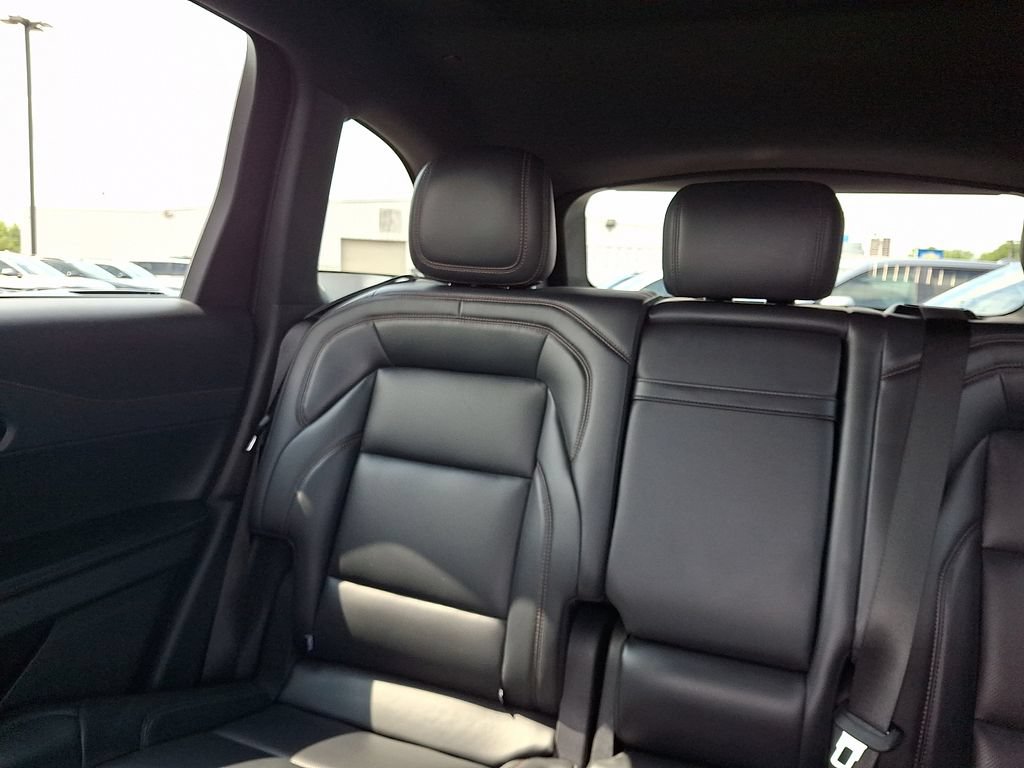 Used 2025 Lincoln Nautilus Premier w/ Equipment Group 102A AWD/4WD image 19