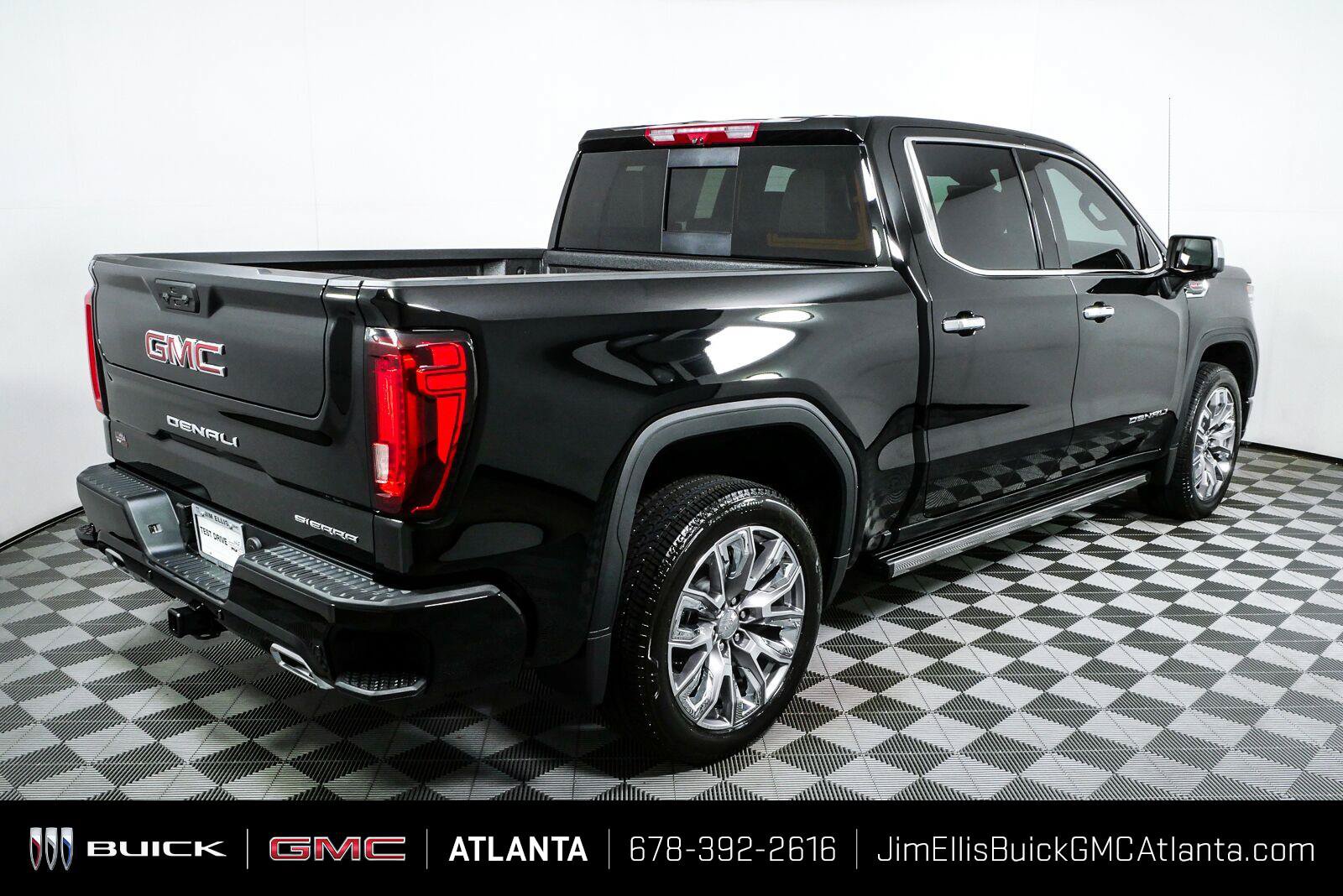 New 2026 GMC Sierra 1500 Denali AWD/4WD image 3