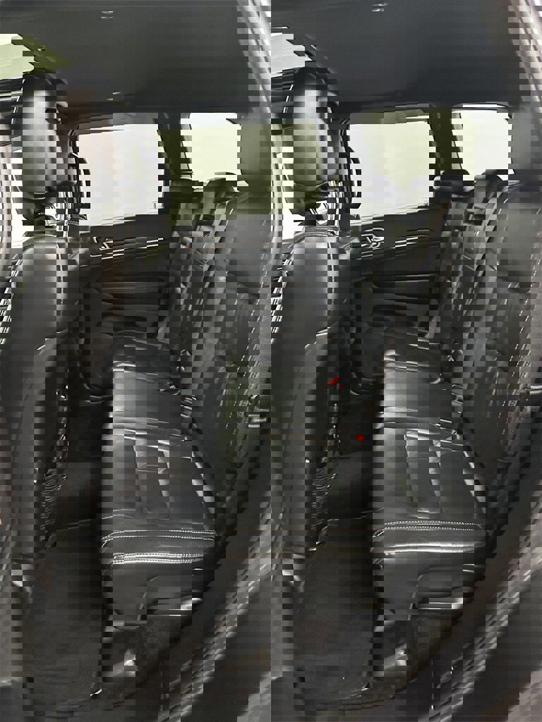 Used 2016 Jeep Grand Cherokee Limited w/ Trailer Tow Group IV image 33