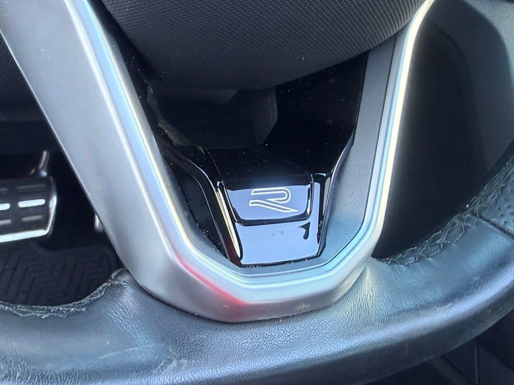 Used 2022 Volkswagen Atlas Cross Sport SEL R-Line image 35