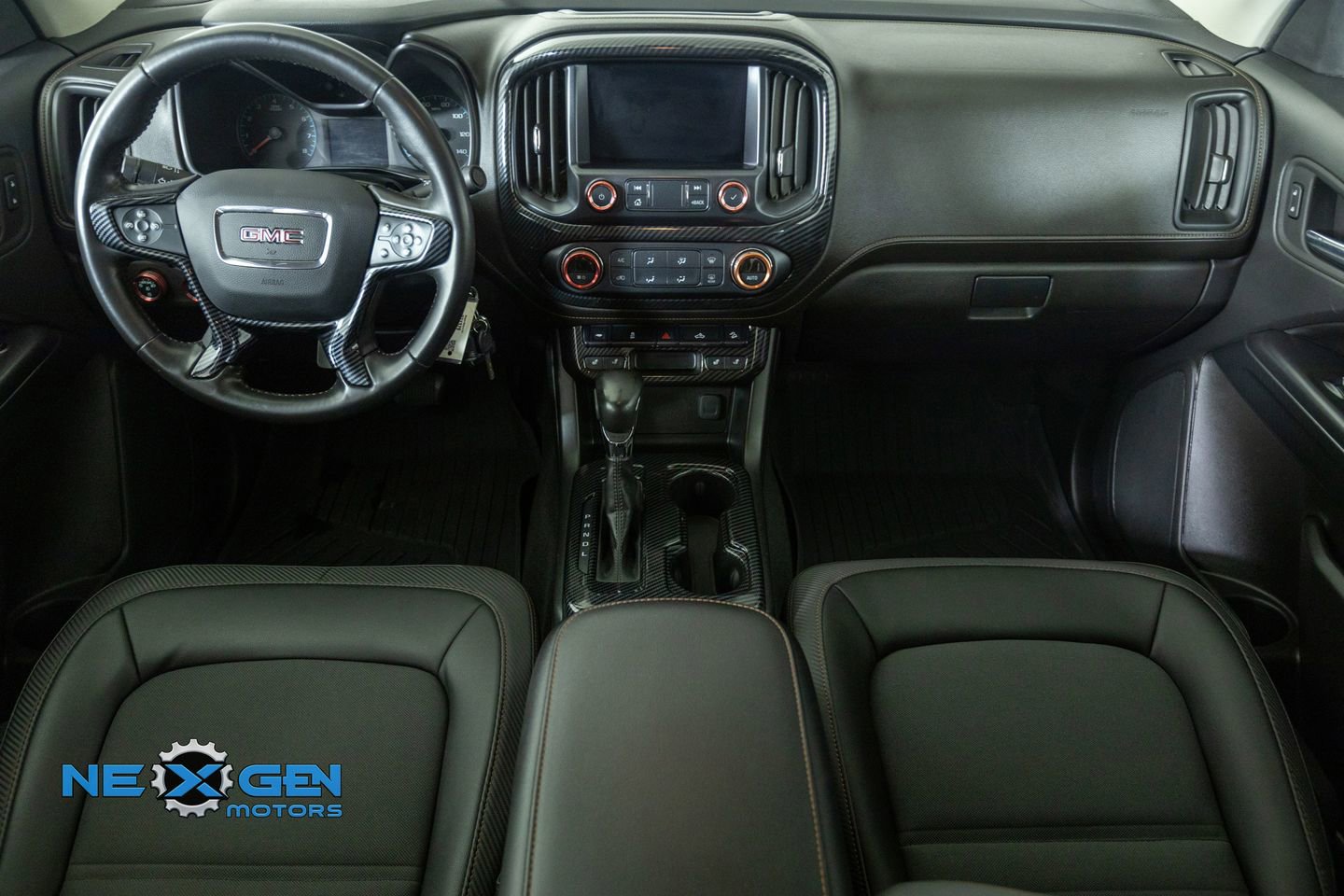 Used 2022 GMC Canyon AT4 AWD/4WD image 30