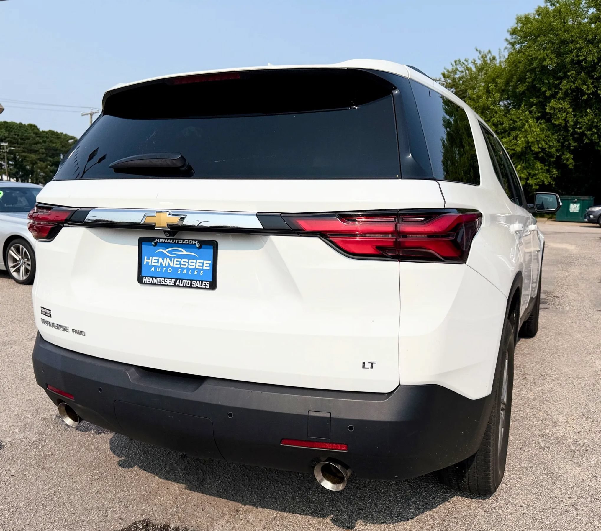 Used 2023 Chevrolet Traverse LT AWD/4WD image 7