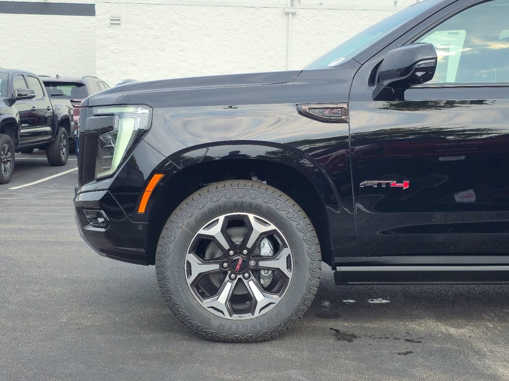 New 2026 GMC Yukon XL AT4 Ultimate AWD/4WD image 38
