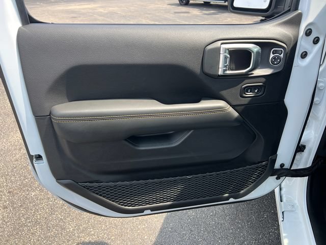 New 2026 Jeep Gladiator Sport AWD/4WD image 11
