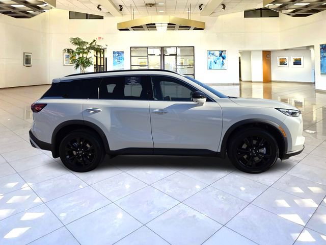 Certified 2025 INFINITI QX60 Luxe w/ Black Edition AWD/4WD image 8