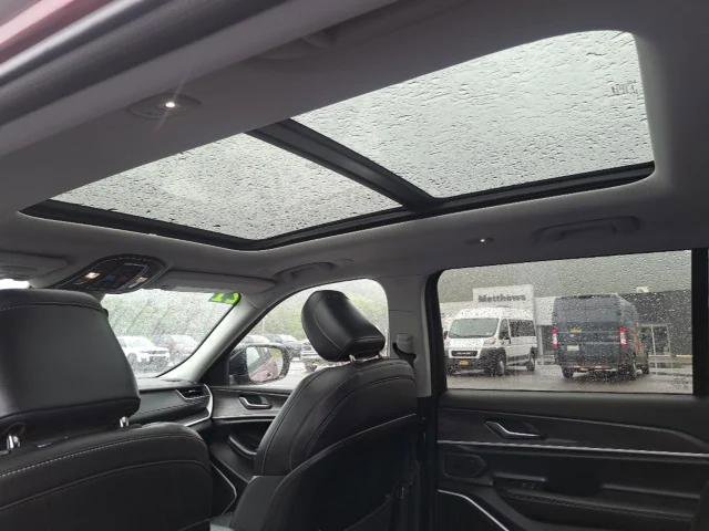 Certified 2021 Jeep Grand Cherokee L Limited image 14