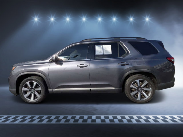 Used 2024 Honda Pilot Touring image 5