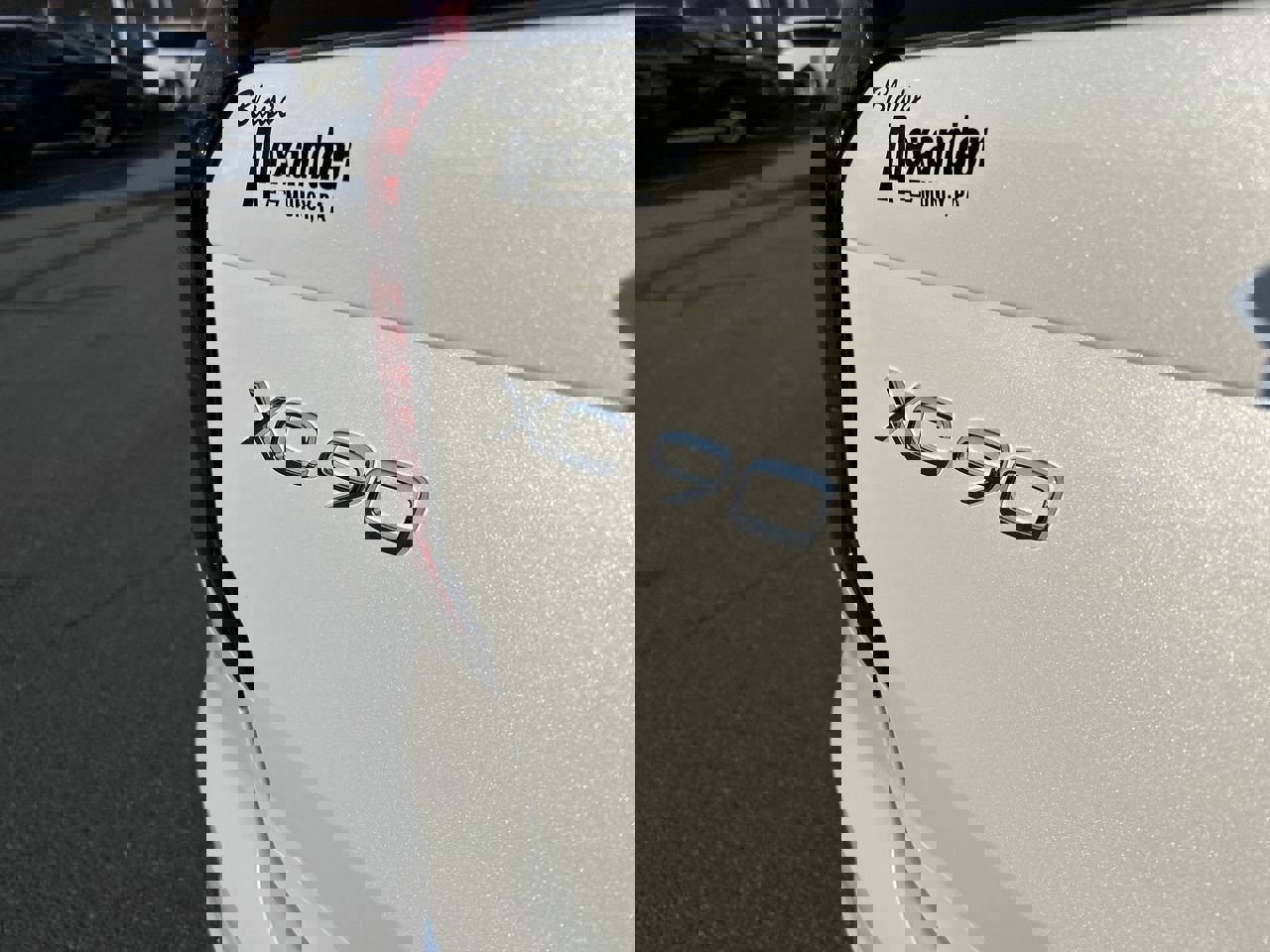 Used 2026 Volvo XC90 B5 Plus w/ Protection Package image 11