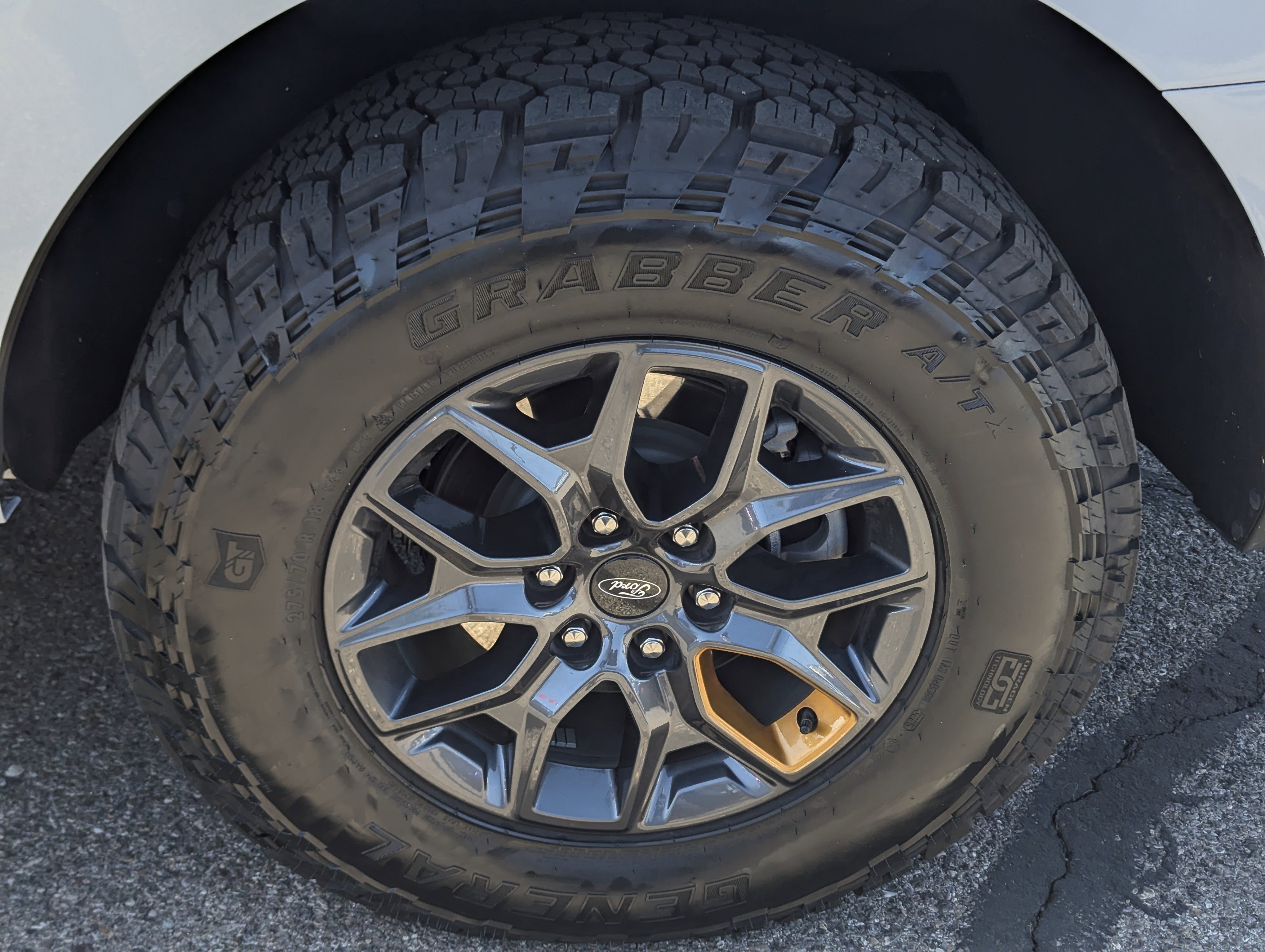 Used 2025 Ford Expedition Tremor image 7