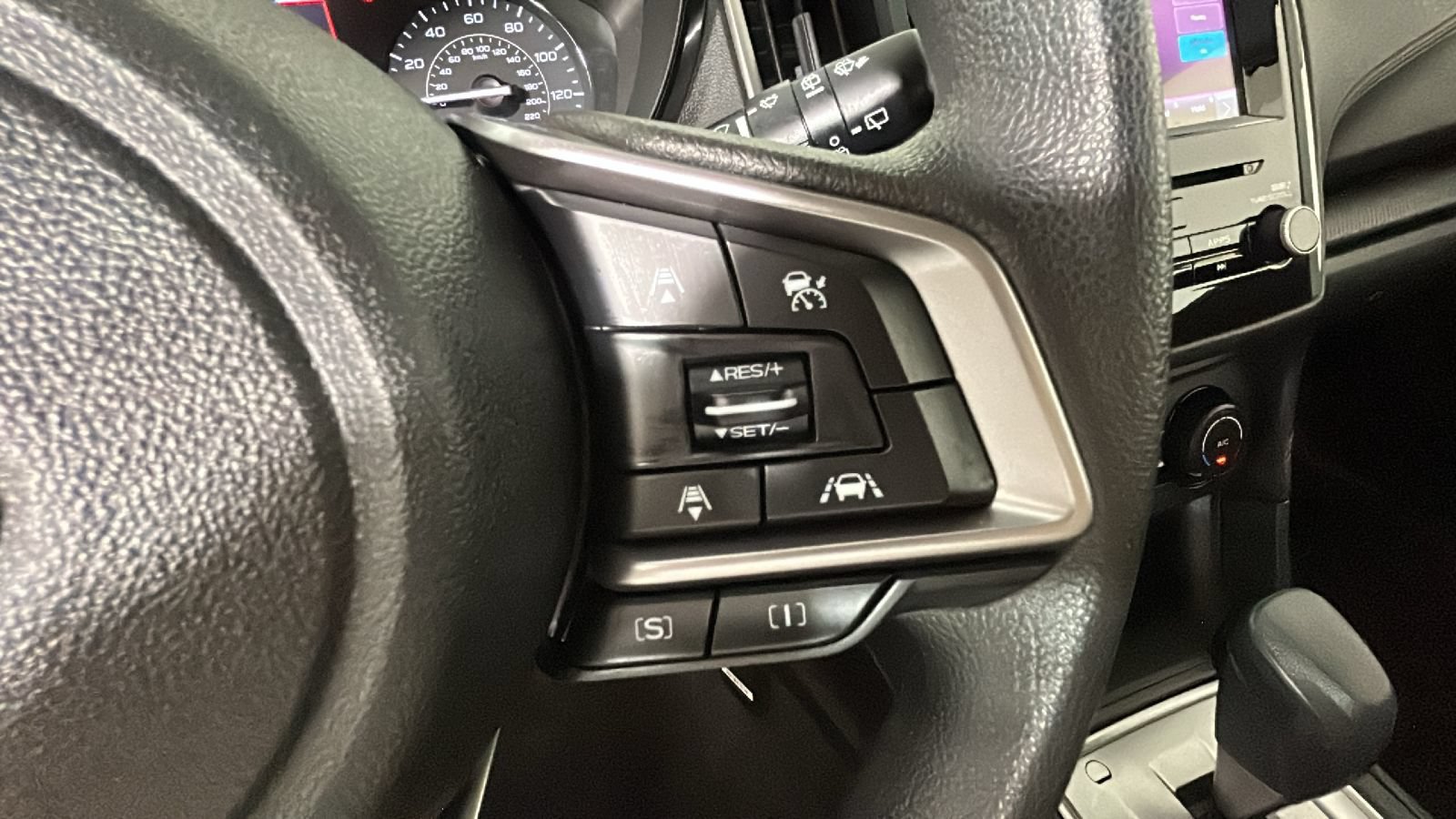 Used 2023 Subaru Impreza 2.0i Premium AWD/4WD image 19