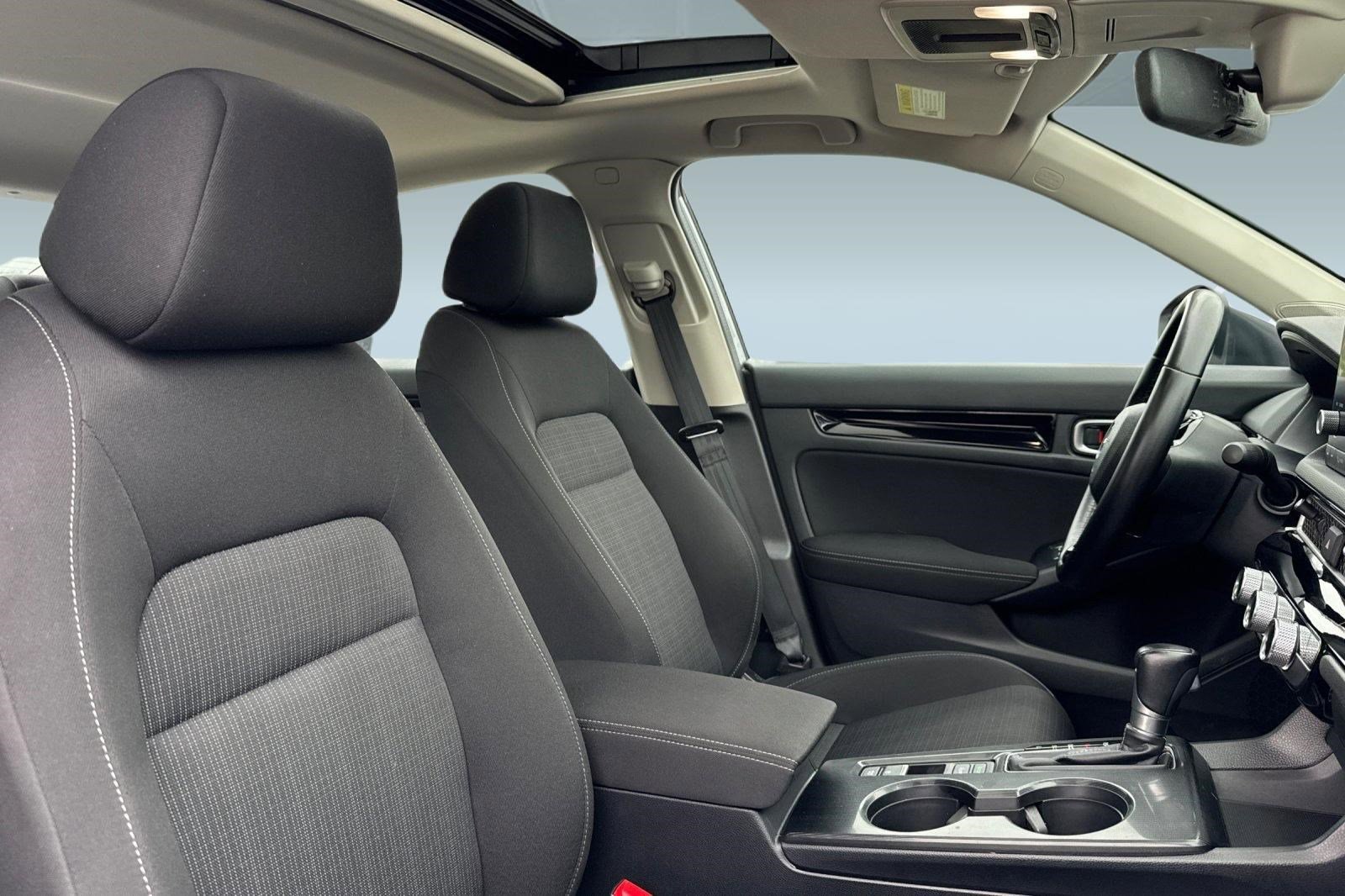 Certified 2023 Honda Civic EX image 30