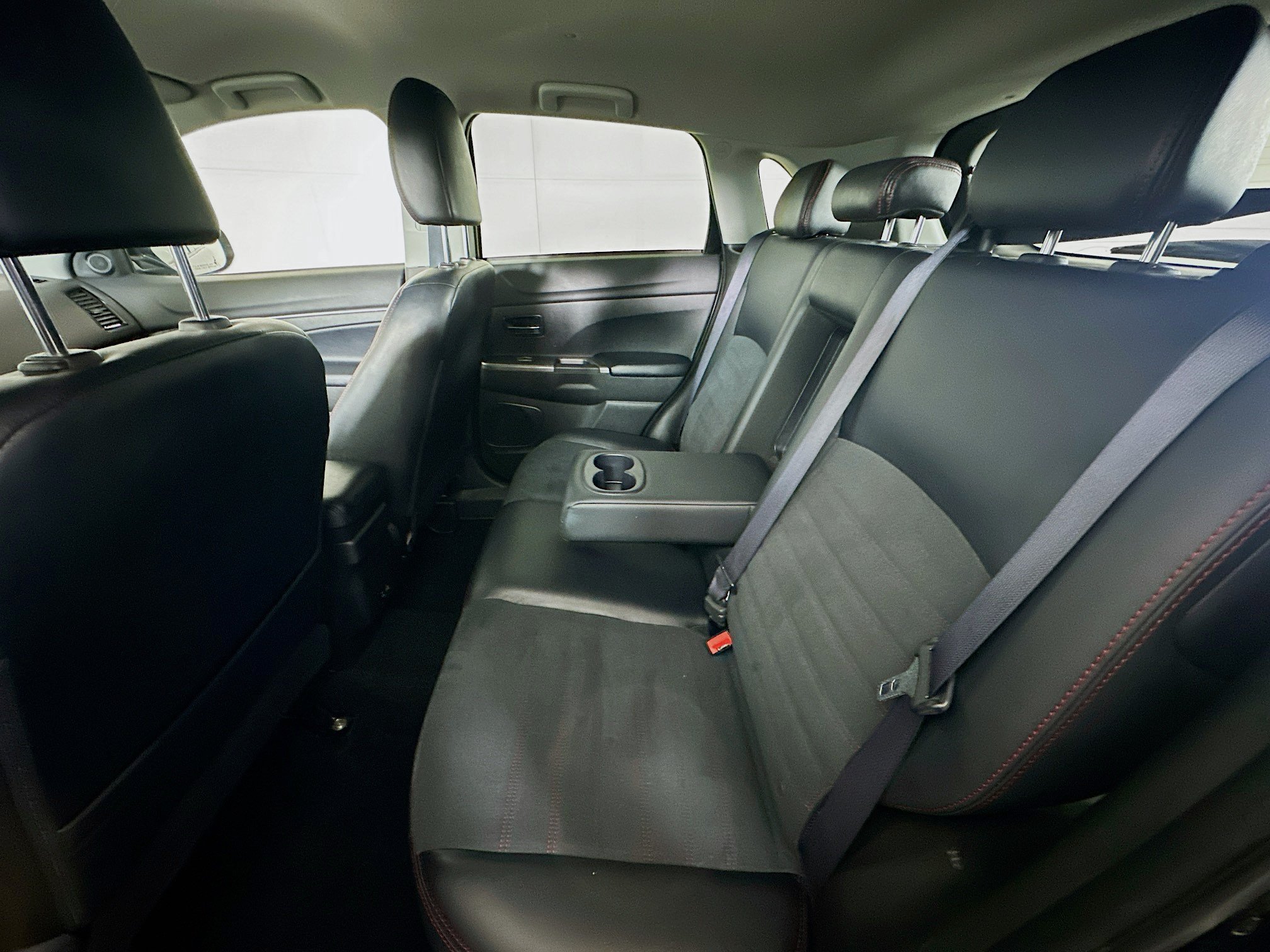 Used 2024 Mitsubishi Outlander Sport AWD image 27