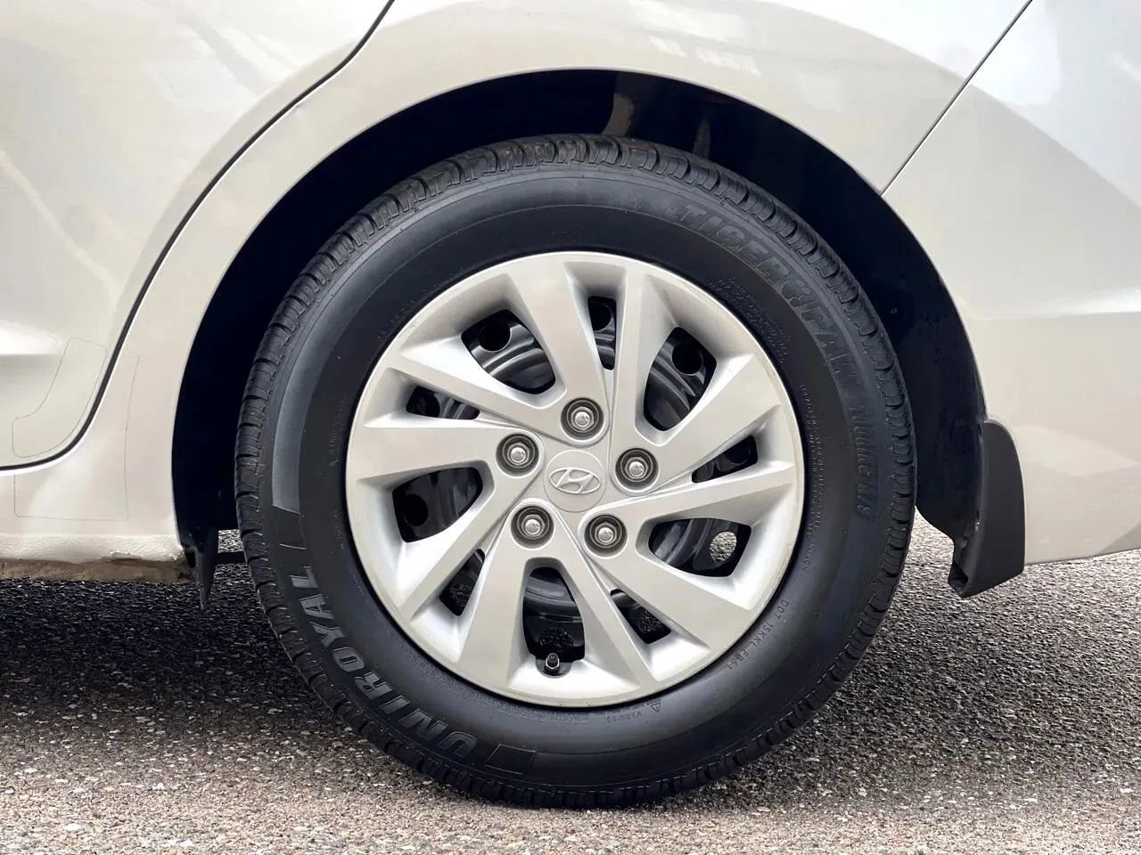 Used 2019 Hyundai Elantra SE w/ Cargo Package image 8