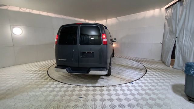 Used 2016 Chevrolet Express 3500 LT w/ LT Preferred Equipment Group image 2