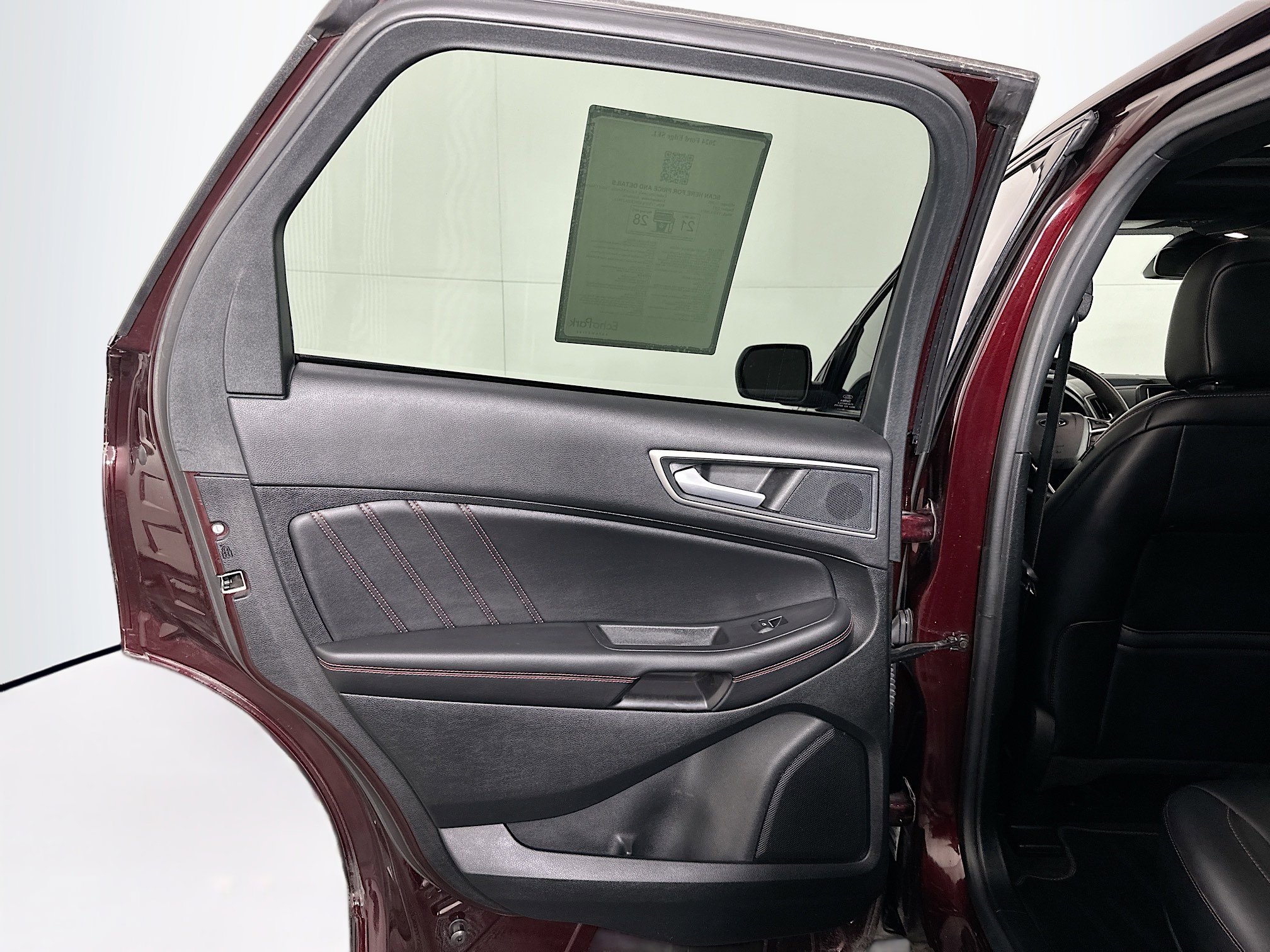 Used 2024 Ford Edge ST-Line image 27