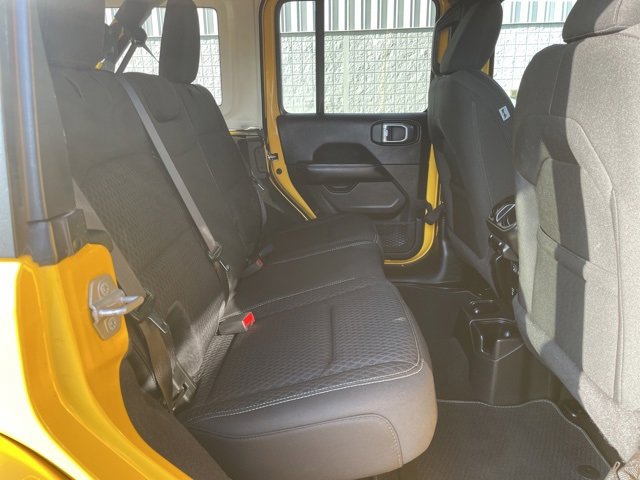 Used 2021 Jeep Wrangler Unlimited Sahara image 14