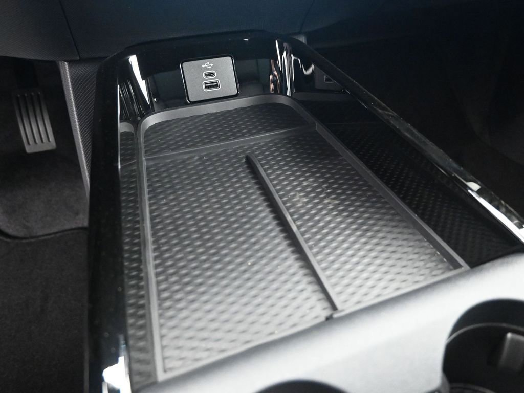 New 2026 Ford Mustang Mach-E Select image 16