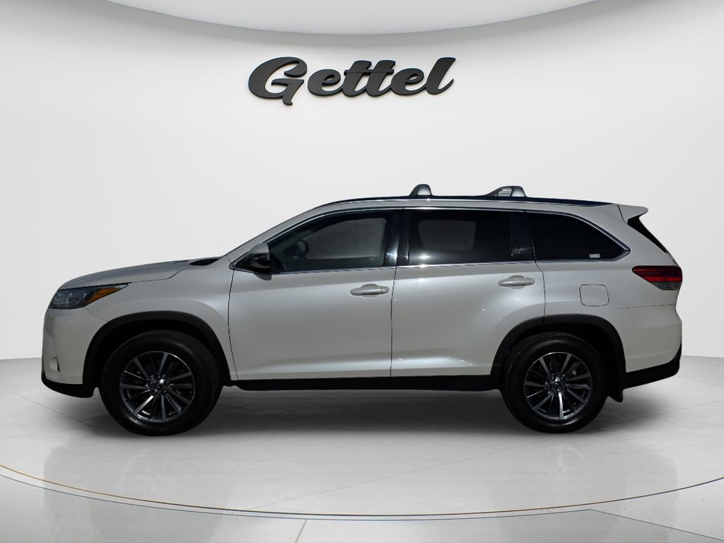 Used 2019 Toyota Highlander XLE AWD/4WD image 8