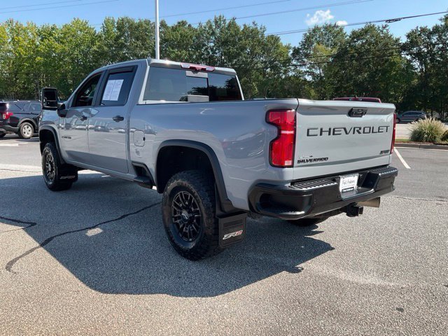Used 2024 Chevrolet Silverado 2500 ZR2 w/ Technology Package AWD/4WD image 22