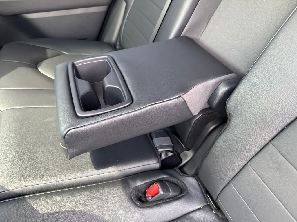 Used 2026 Toyota Highlander XLE image 37