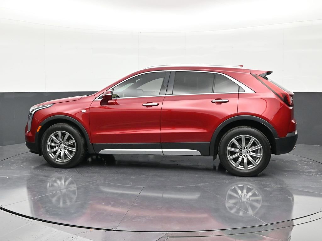 Used 2021 Cadillac XT4 Premium Luxury w/ Driver Awareness Package image 2