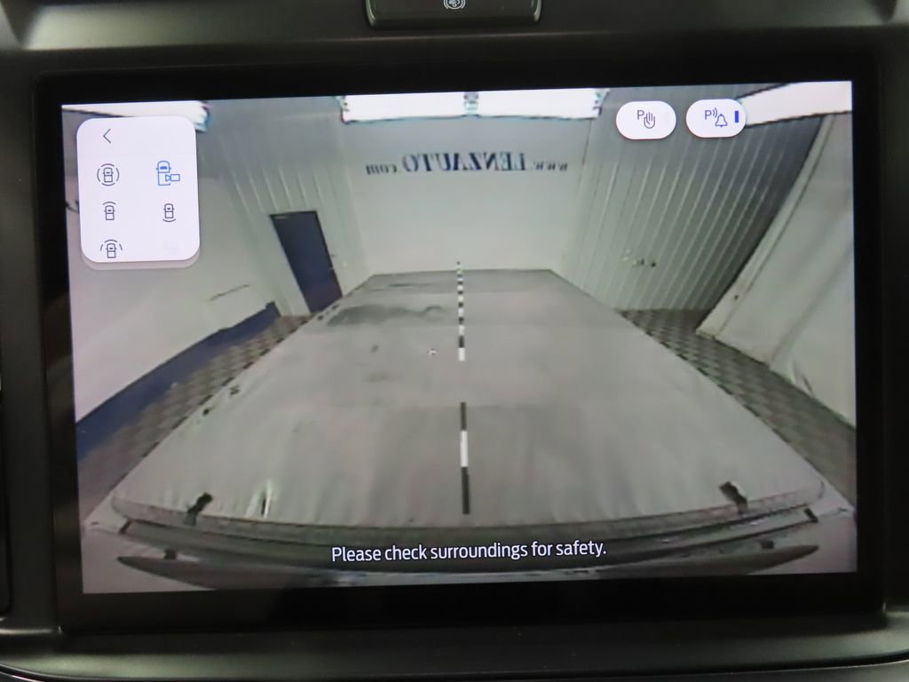 Used 2025 Ford F350 Lariat w/ Lariat Ultimate Package image 19