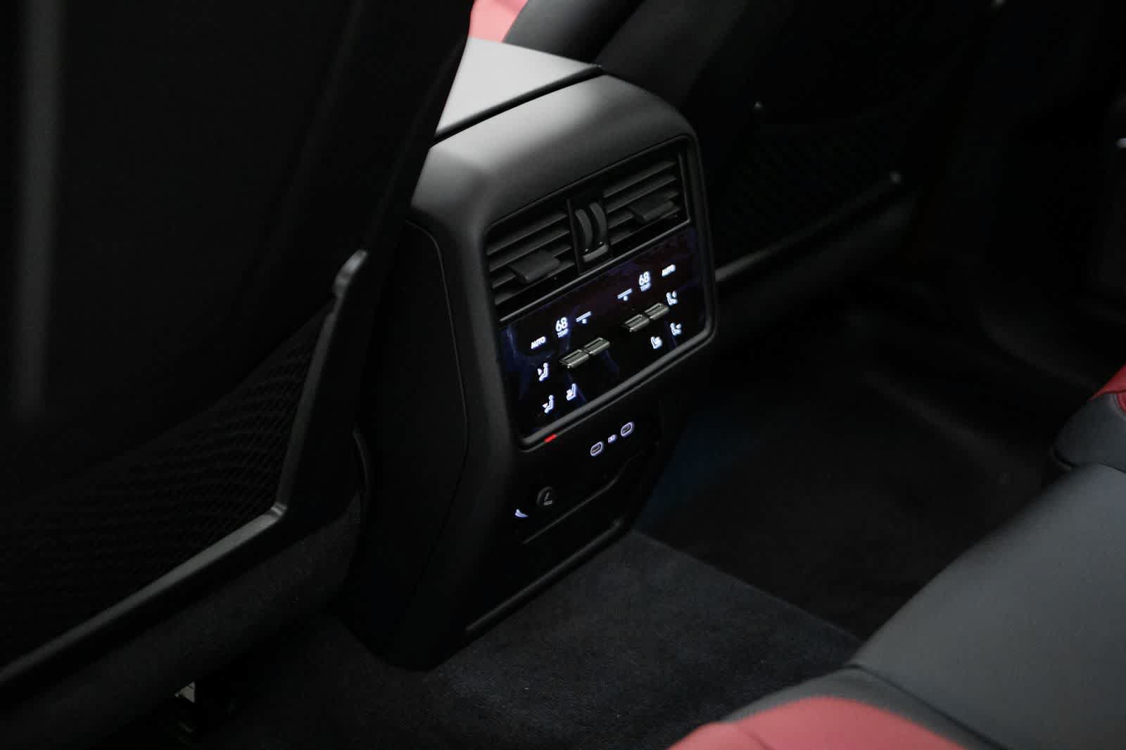 New 2026 Porsche Cayenne Turbo AWD/4WD image 36