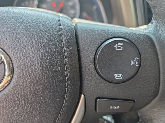 Used 2015 Toyota RAV4 Limited w/ Technology Package FWD image 19
