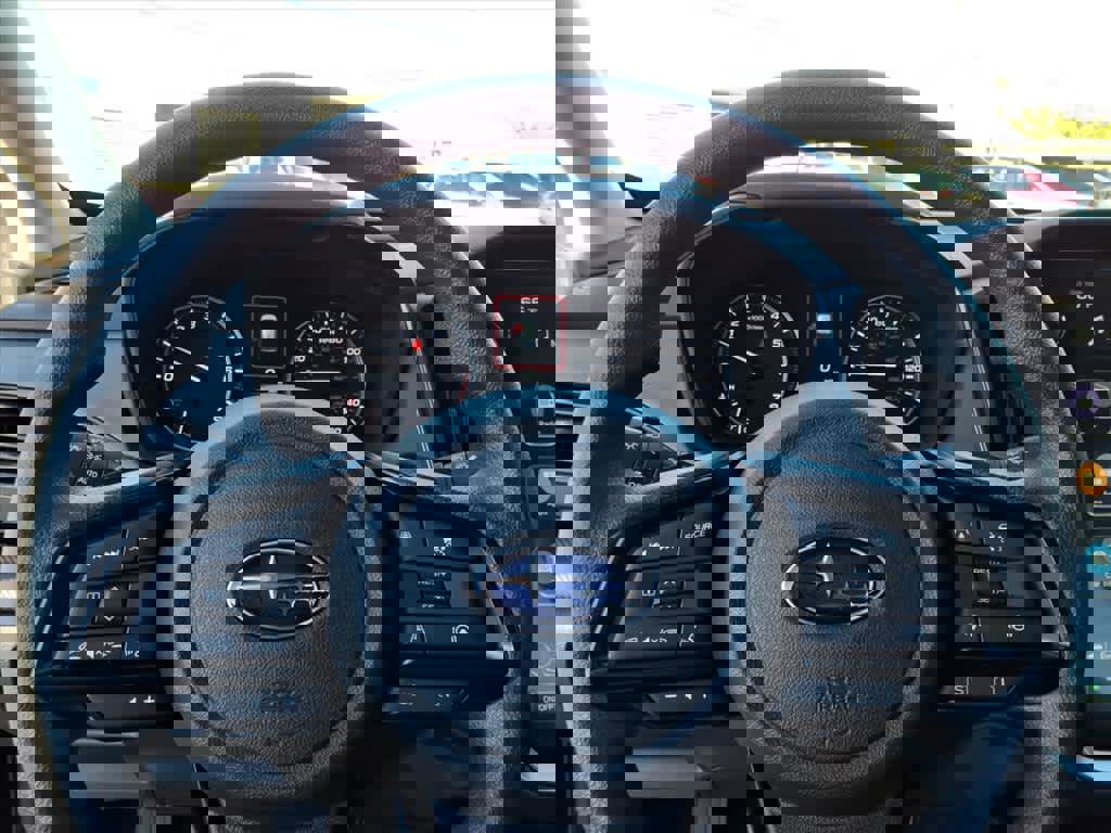 Certified 2025 Subaru Crosstrek 2.0i Premium image 31