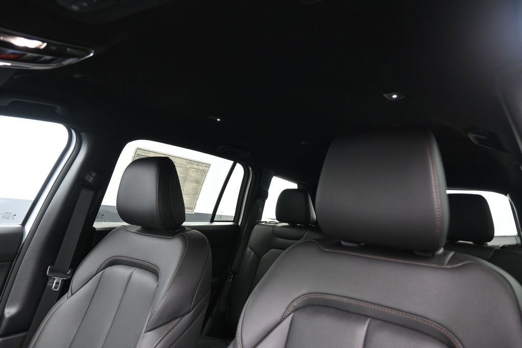 New 2026 Jeep Cherokee Limited AWD/4WD image 2