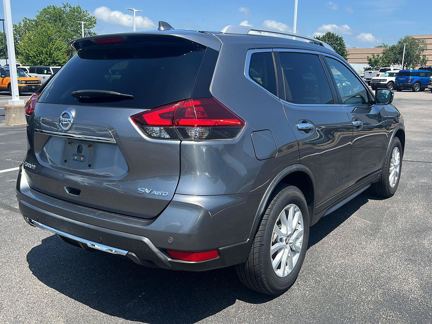 Used 2020 Nissan Rogue SV AWD/4WD image 7
