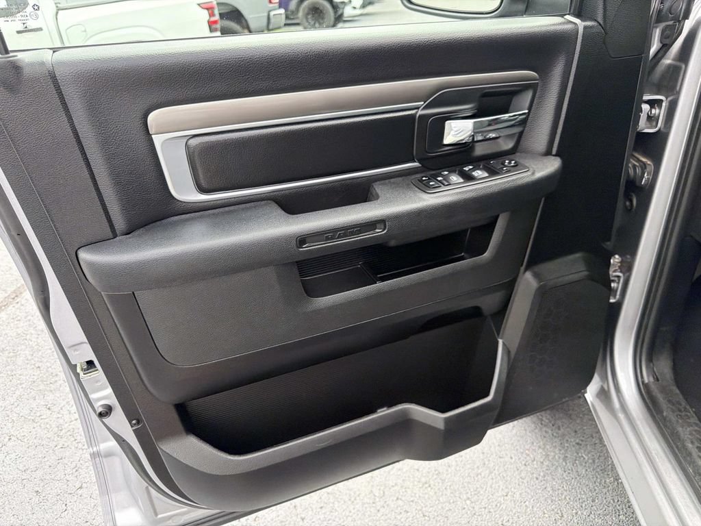 Used 2024 RAM 1500 Classic SLT AWD/4WD image 20