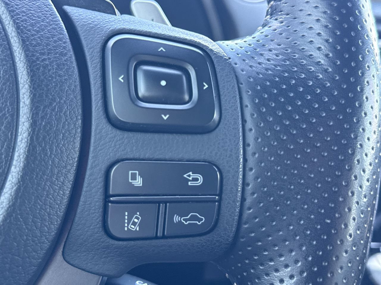 Used 2021 Lexus IS 350 F Sport w/ Accessory Package AWD/4WD image 25