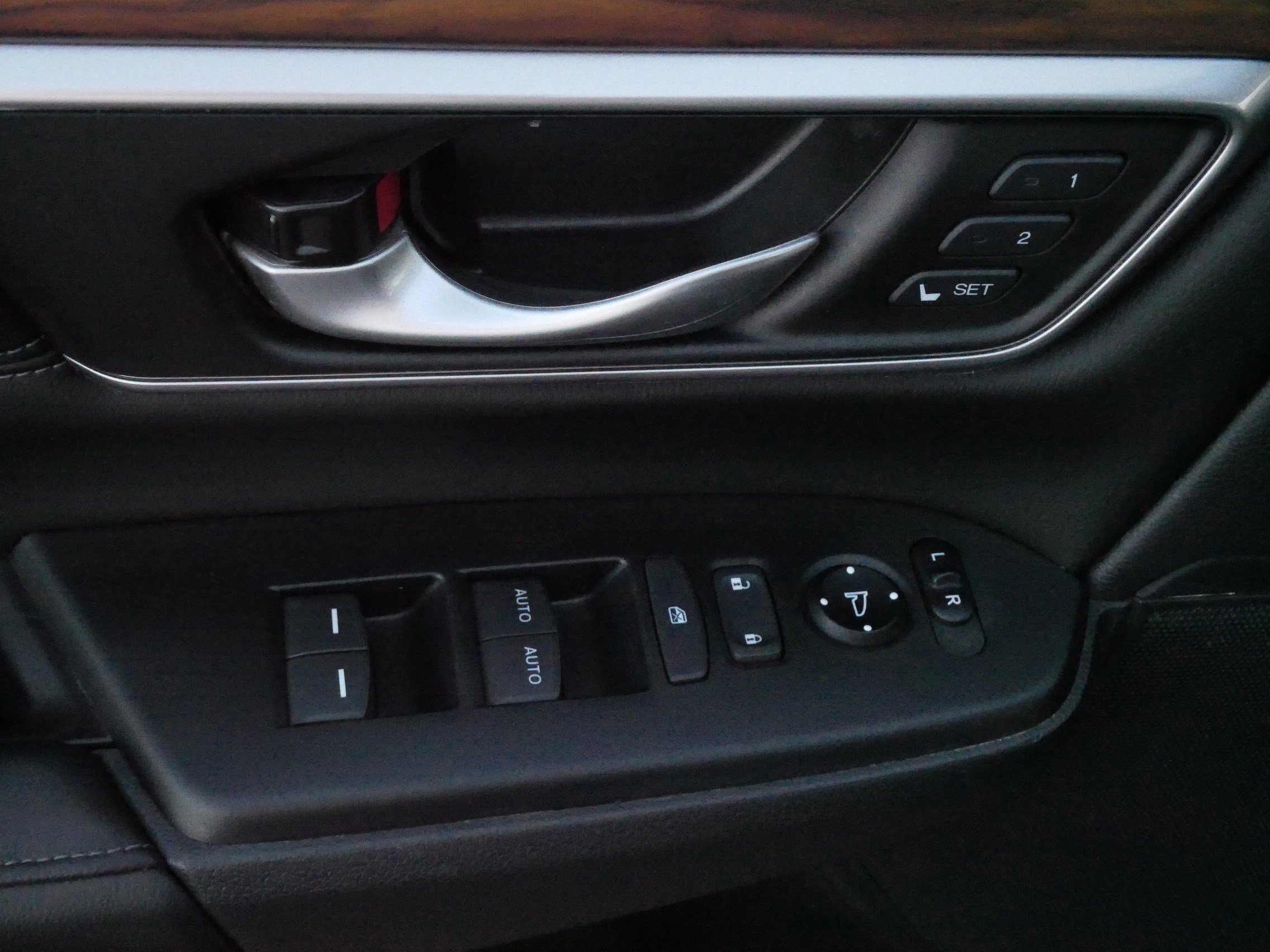 Used 2021 Honda CR-V Touring image 19